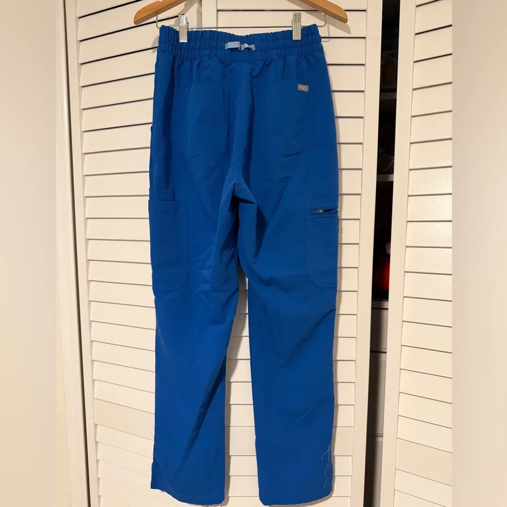 Figs Scrub Pants - Picture 2 of 4